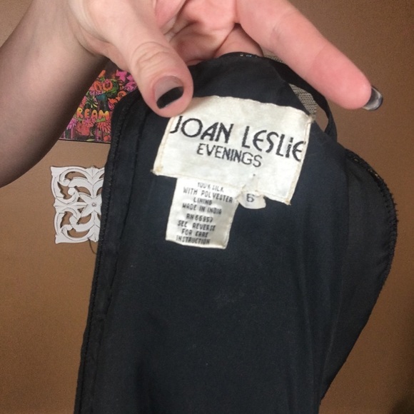 VINTAGE / 100% silk fully beaded cocktail dress - Picture 8 of 8